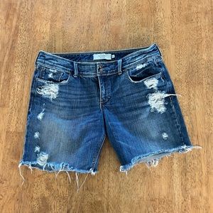 Abercrombie and finch shorts